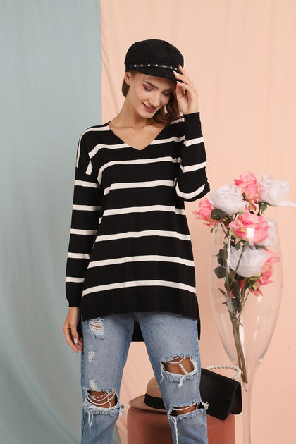 Women's Oversized Knitted Striped Sweater by Memnu - MEWS181