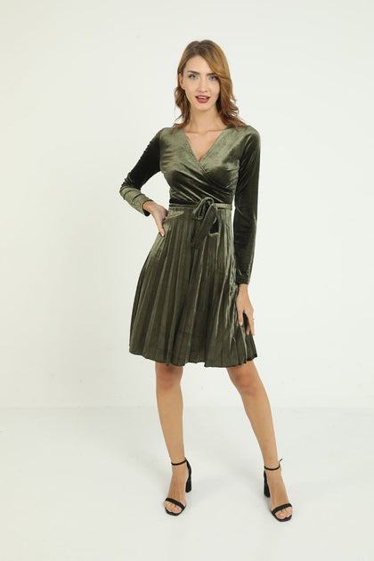 Women's Velour Pleated Detail Dress - MWSD92