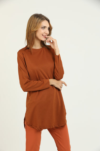 Women's Long Round Hem Top - WST41