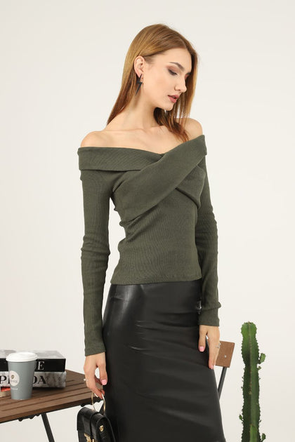 Women's Overlap Knit Detail Top - WST55