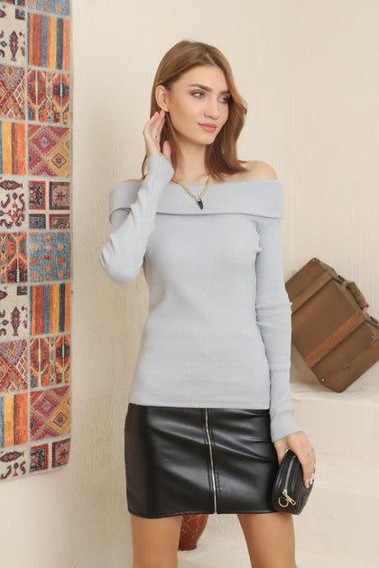 Women's Overlap Knit Detail Top - WST126