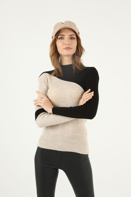 Women's Contrast Detail Knitted High Neck Light Sweater by Memnu - MEWS672