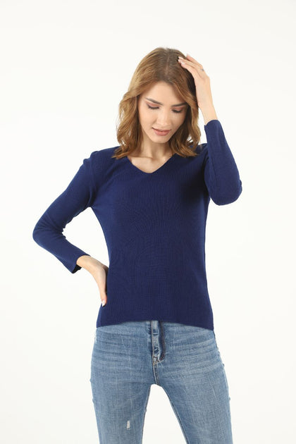 Women's V-Neck Dip Hem Light Sweater by Memnu - MEWS695