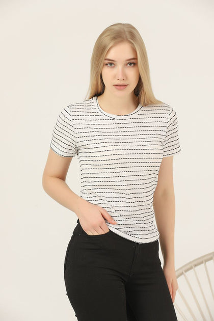 Women's Textured Detail T-Shirt MEPST468